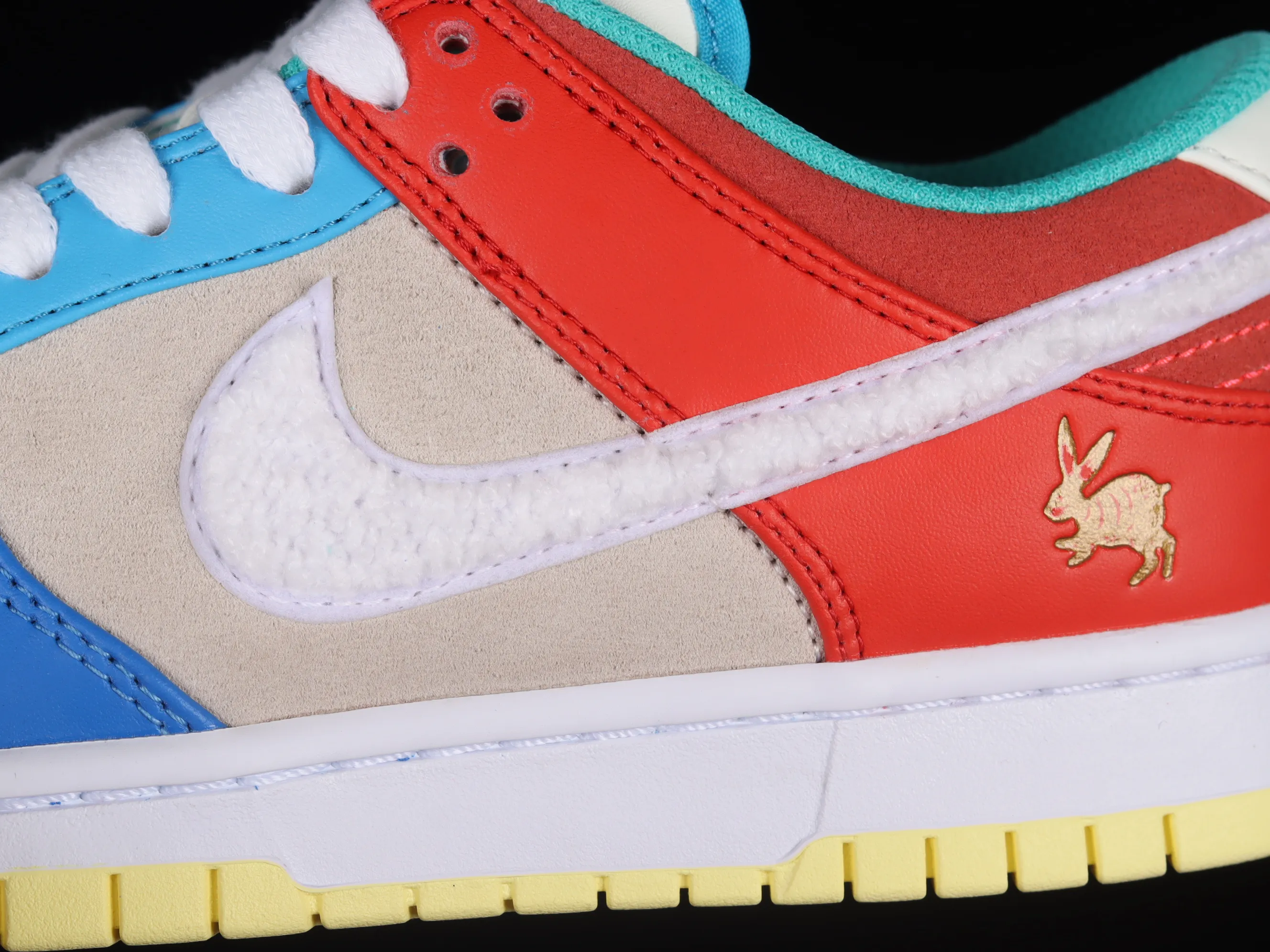 All categories Nk SB Dunk series Nk SB Dunk Low low-top sneakers Nk Dunk Low "Year of the Rabbit" Jingtu Year of the Rabbit limited edition SB low-top sports and leisure sneakers FD4203-111